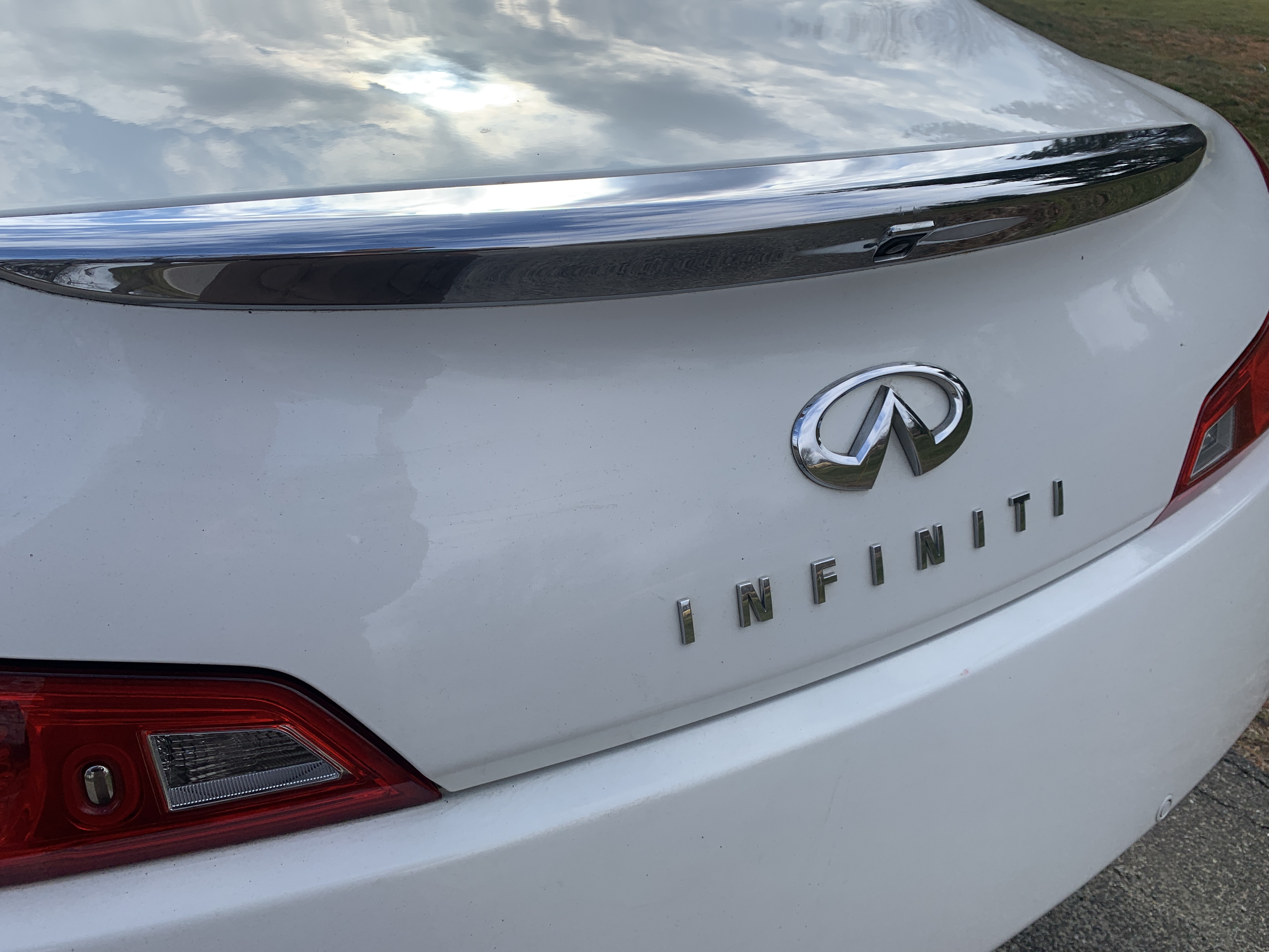 2014 Infiniti Coupe Q60 3.7 AWD 133K 330HP LOADED Excellent Condition SPORT TRIM -  Modern Tech - Serious VQ Power — photo 24